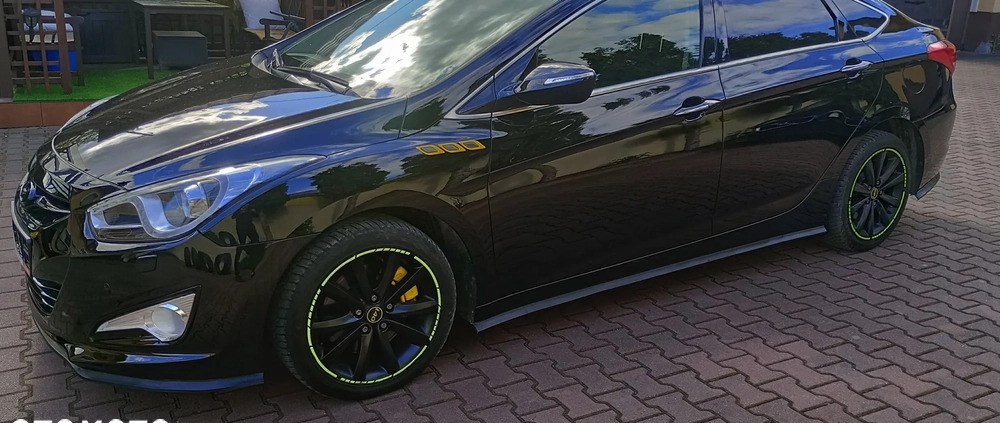 Hyundai i40 cena 48900 przebieg: 125200, rok produkcji 2013 z Niepołomice małe 137